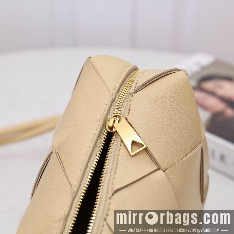 Bottega Veneta Replica Bags 2240-1 22X14.5X7.5cm EL 8