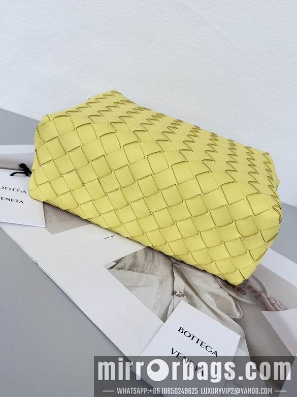 Bottega Veneta Replica Bags 680255 25x15x8cm BG 2