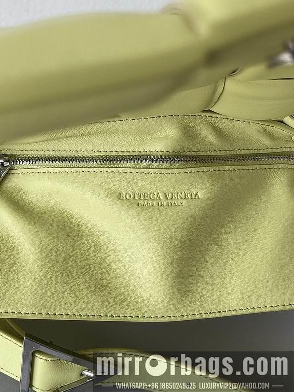 Bottega Veneta Replica Bags 70094 26x18x8cm BG 9