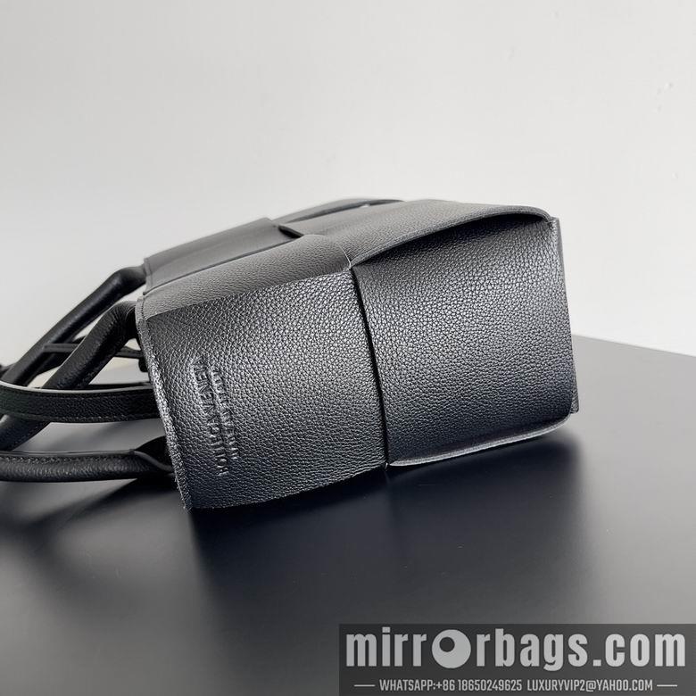 Bottega Veneta Replica Bags 709337 25x16x8cm BG 2