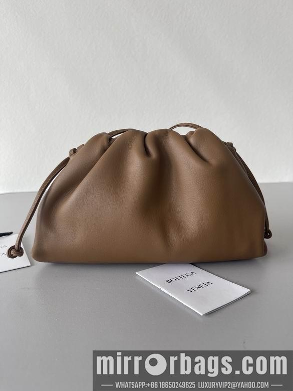 Bottega Veneta Replica Bags Pouch 23x13x5cm BG 15