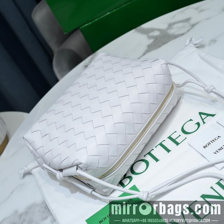 Bottega Veneta Replica Bags 6684 22x15x8cm DL 2