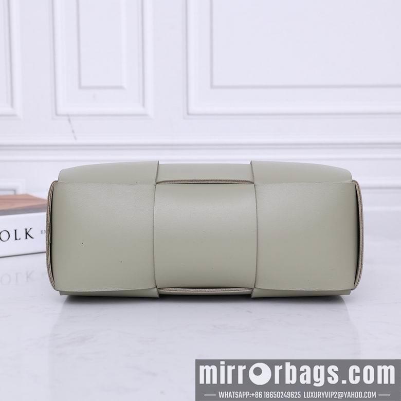 Bottega Veneta Replica Bags 2236 25X16X8cm EL 11