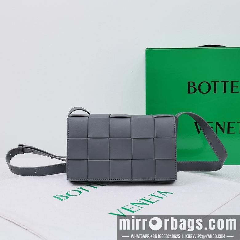 Bottega Veneta Replica Bags Cassette 3029 23X15X5.5cm XMY 11