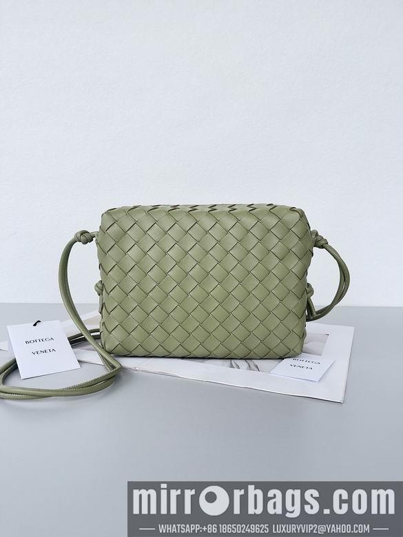 Bottega Veneta Replica Bags 680255 25x15x8cm BG 2