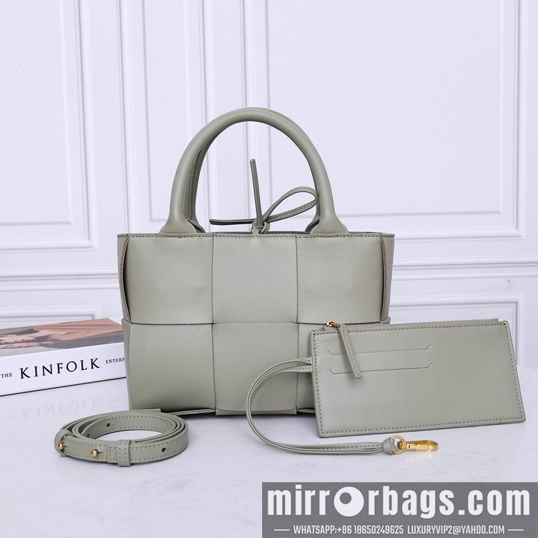 Bottega Veneta Replica Bags 2236 25X16X8cm EL 11
