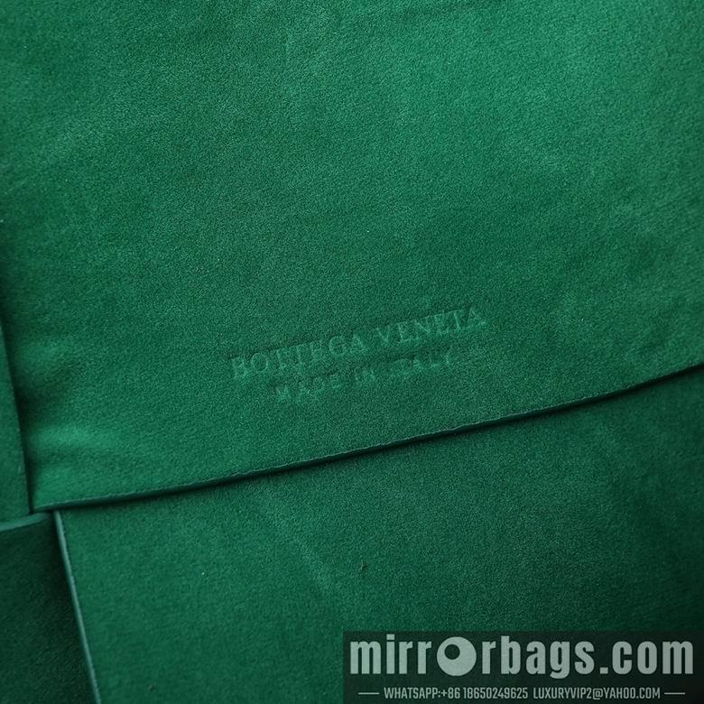 Bottega Veneta Replica Bags 6006 17X48X34X12cm XMY 4