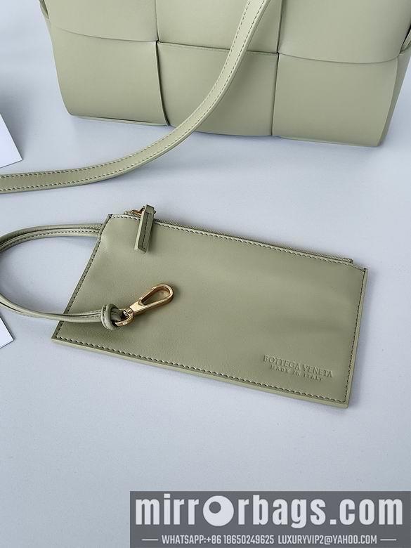 Bottega Veneta Replica Bags 709337 25x16x8cm BG 5