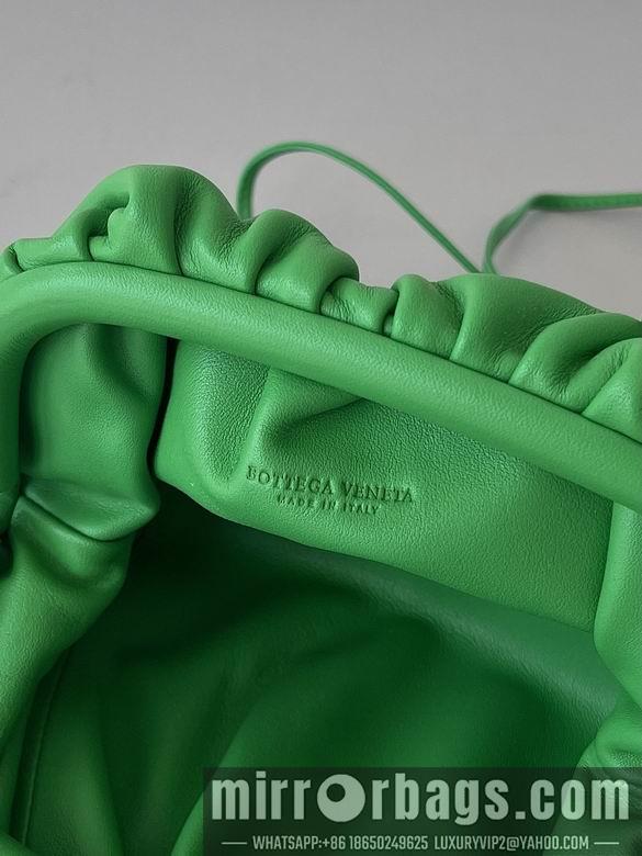 Bottega Veneta Replica Bags Pouch 23x13x5cm BG 12