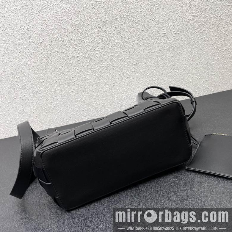 Bottega Veneta Replica Bags 8286 24X22X23.5cm JY 4