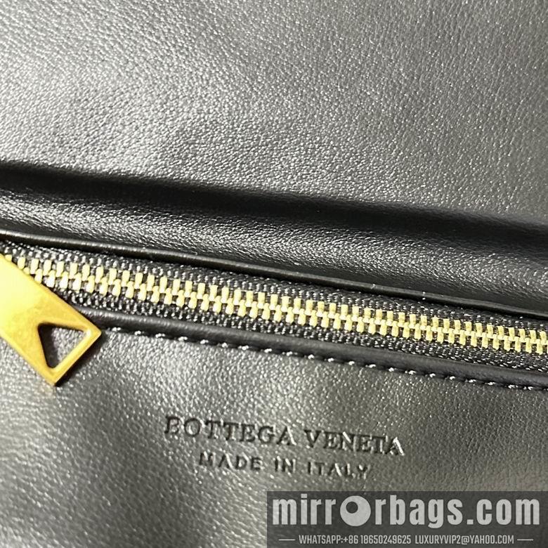 Bottega Veneta Replica Bags Andiamo 6335 13.5X21.5X4.5cm XMY 5