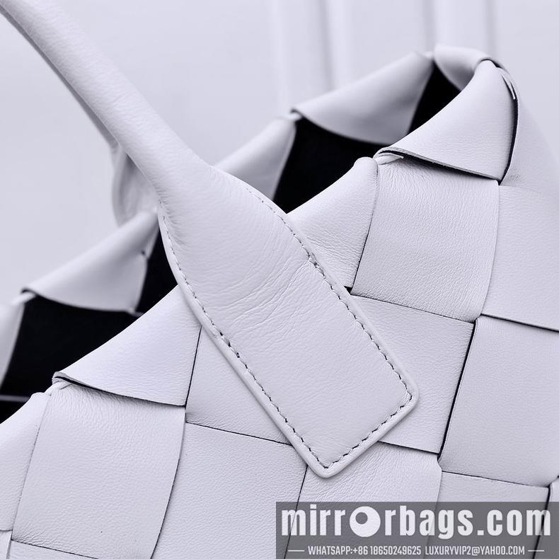 Bottega Veneta Replica Bags Cabat 2291 33x23x12 cm dl