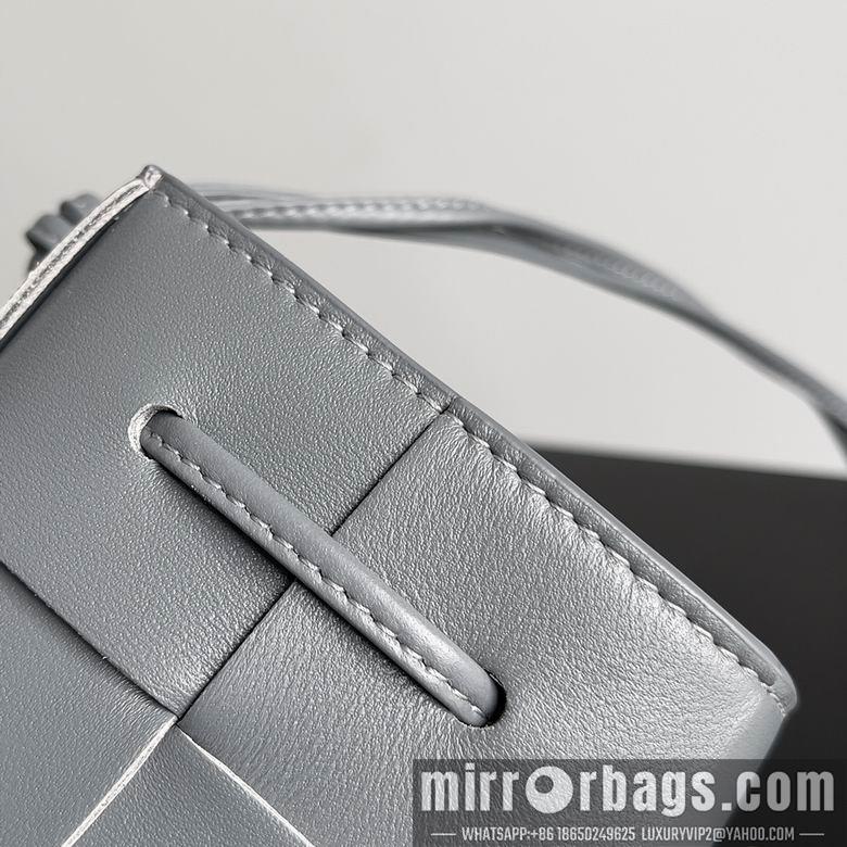 Bottega Veneta Replica Bags 680217 14x9x9cm BG 5