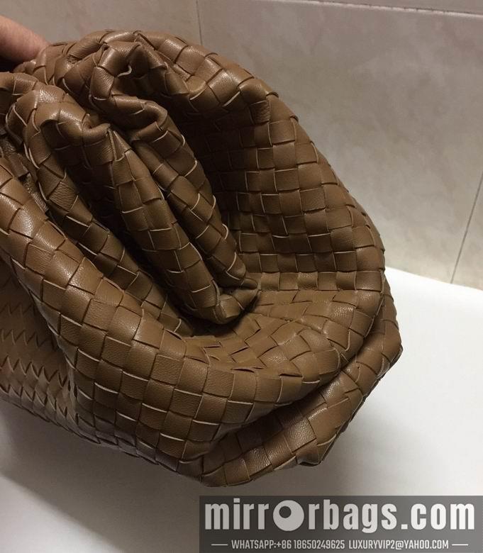 Bottega Veneta Replica Bags AD22158 38X20X8.5