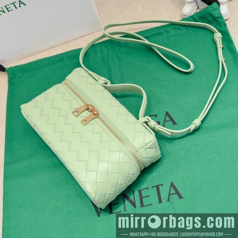 Bottega Veneta Replica Bags 9109 22X12.5X5cm EL 7