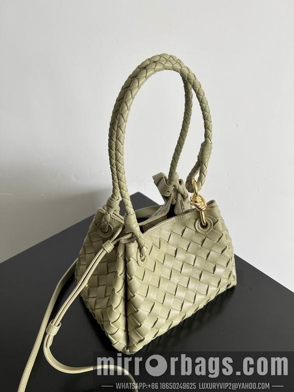 Bottega Veneta Replica Bags 796569 21X17X16.5cm YG 5