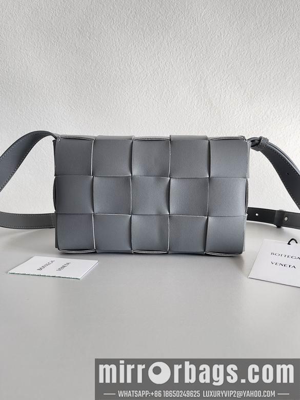 Bottega Veneta Replica Bags 578004 23x15x5.5cm BG 4