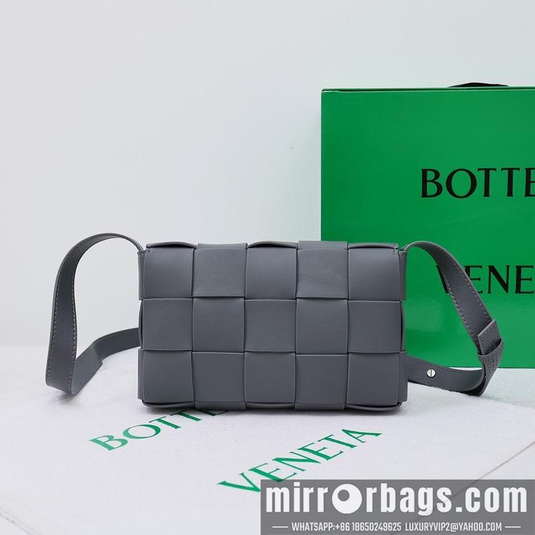Bottega Veneta Replica Bags Cassette 3029 23X15X5.5cm XMY 11
