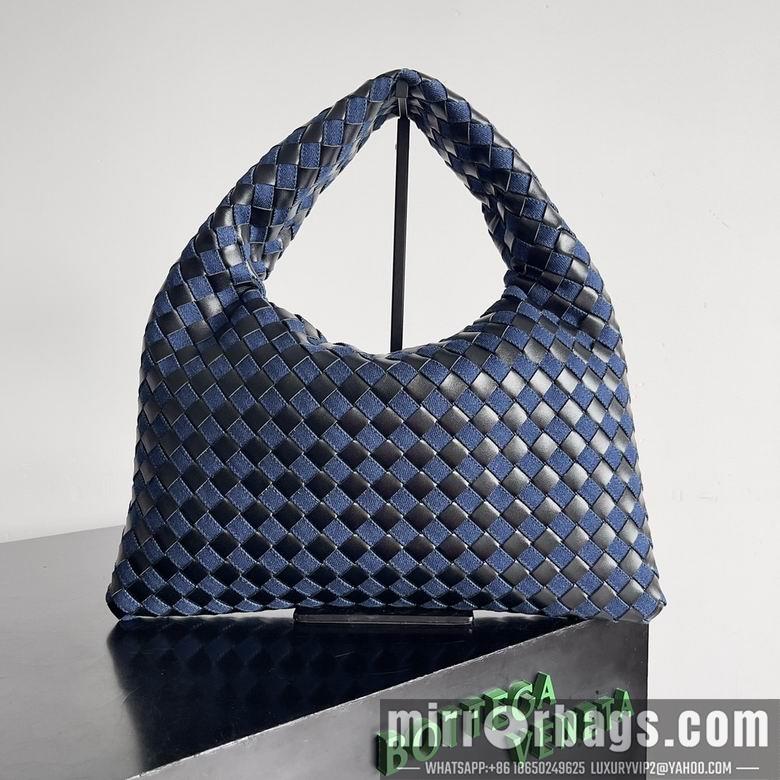 Bottega Veneta Replica Bags 789028 41X20.5X7.5cm