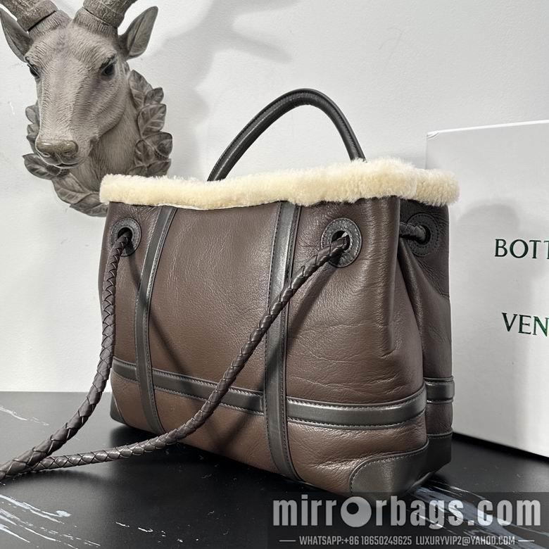 Bottega Veneta Replica Bags Andiamo 6014 32.5X24X12cm BG 1