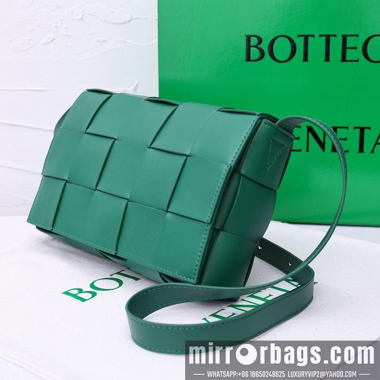 Bottega Veneta Replica Bags Cassette 3030 26X8X18cm XMY 7