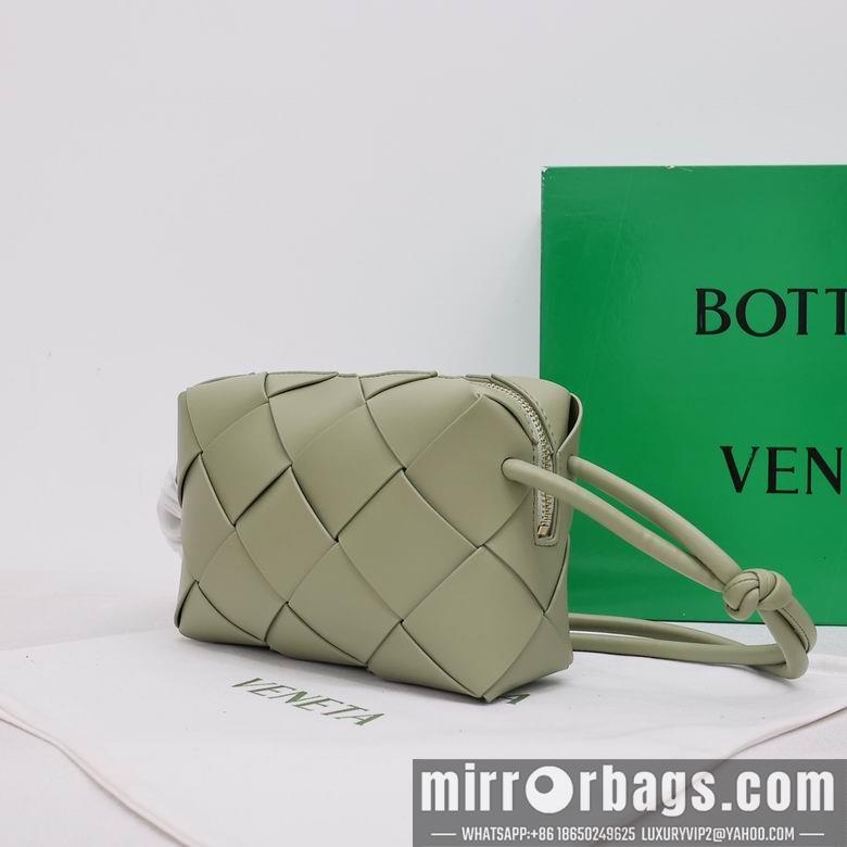 Bottega Veneta Replica Bags 002 14X22X7cm XMY 3