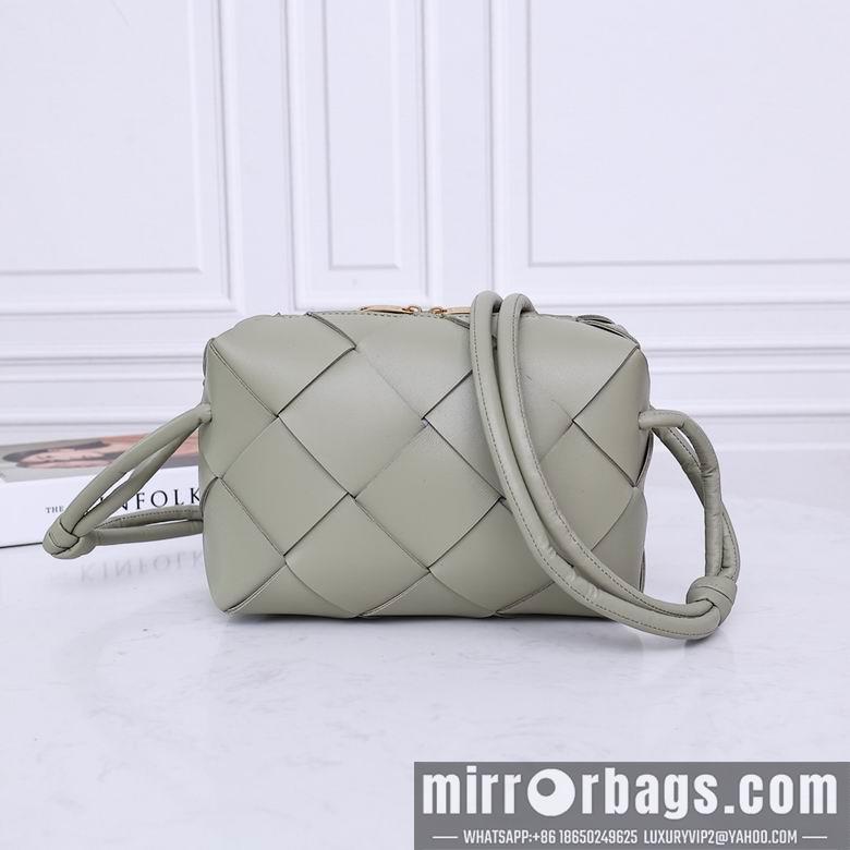 Bottega Veneta Replica Bags 2240-1 22X14.5X7.5cm EL 4