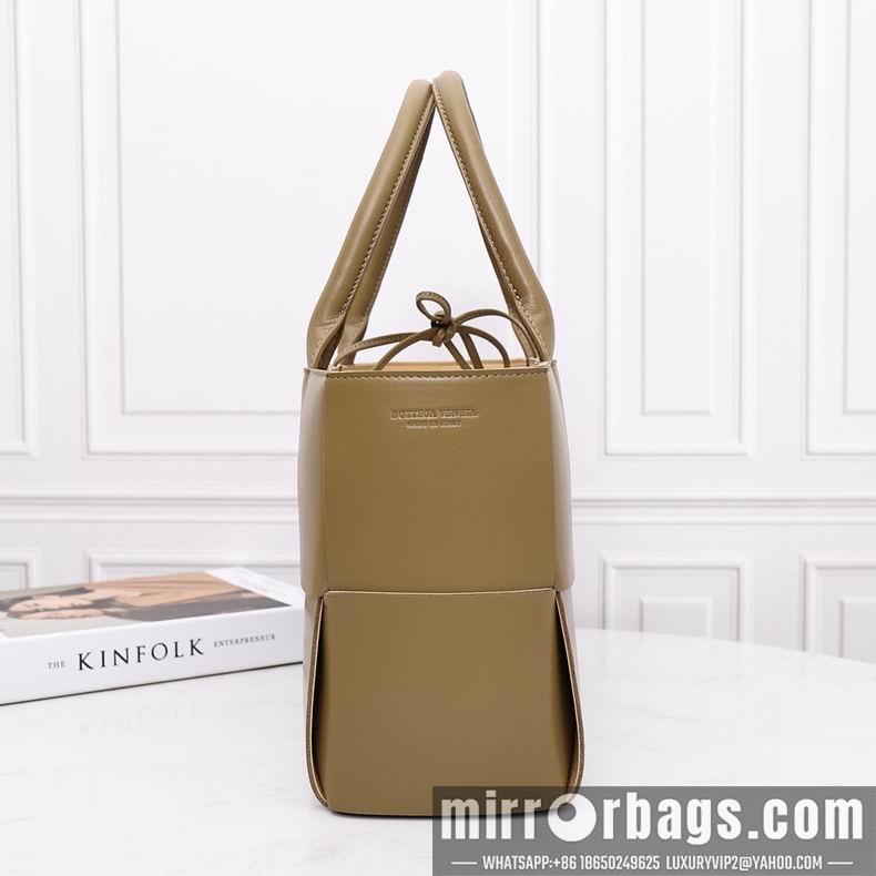 Bottega Veneta Replica Bags 2218 36x22x12 cm dl04