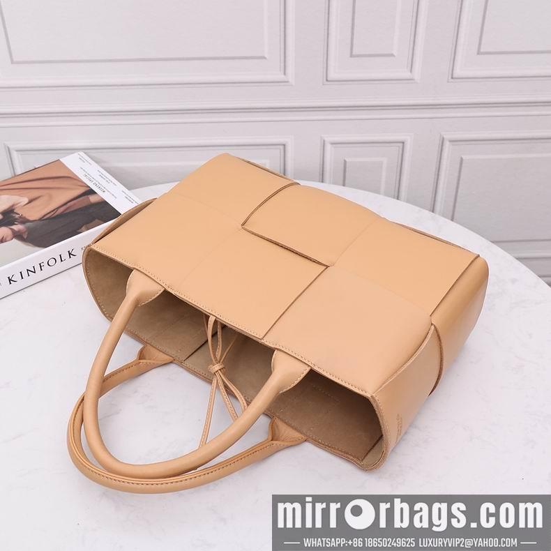 Bottega Veneta Replica Bags 2218 36x22x12 cm dl10