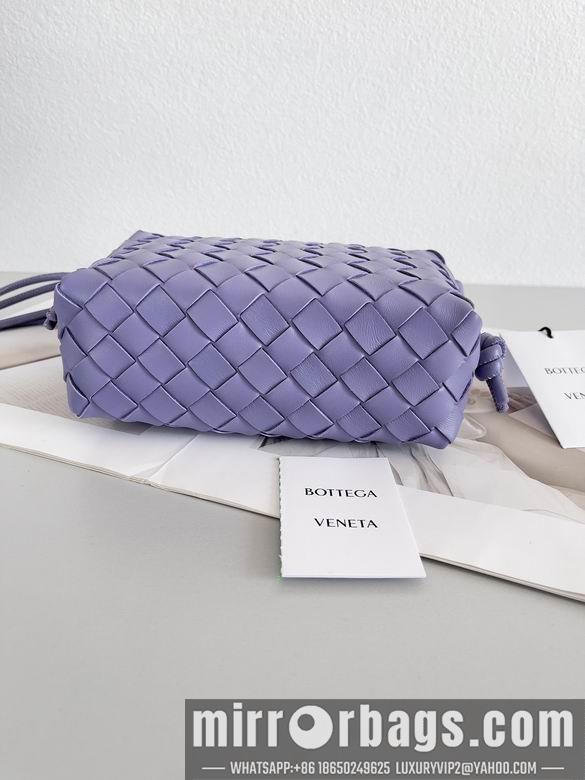 Bottega Veneta Replica Bags Loop 680254 17x10x6cm BG 1