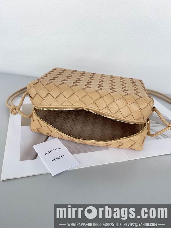 Bottega Veneta Replica Bags 680255 25x15x8cm BG 3