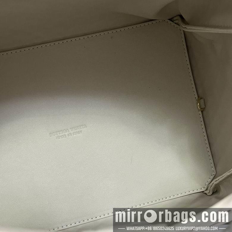 Bottega Veneta Replica Bags Parachute 211-1 26X30X20cm XMY 5