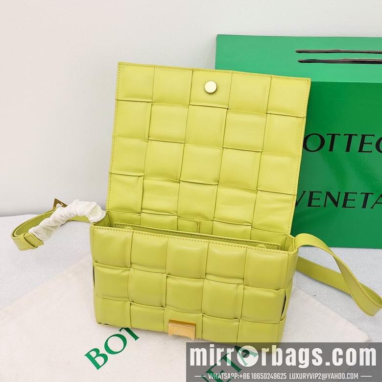 Bottega Veneta Replica Bags 3032 26X8X18cm XMY 3