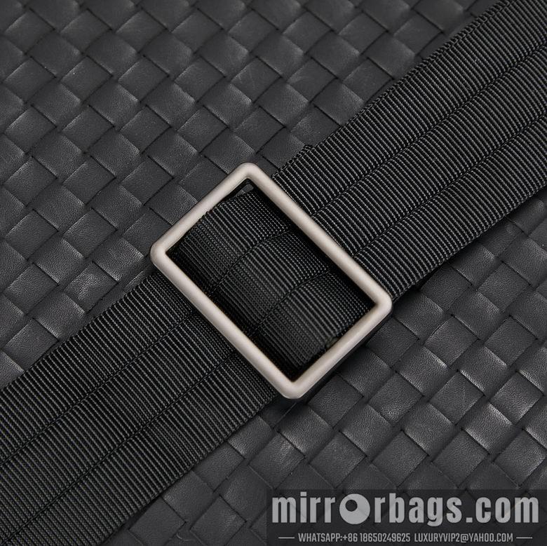 Bottega Veneta Replica Bags 610-2 22X8X28cm WP