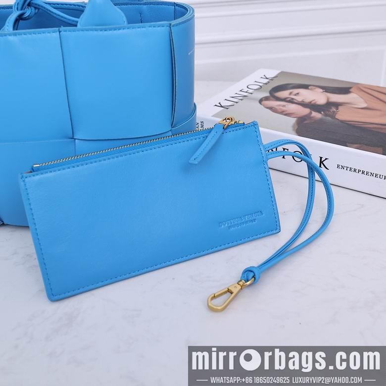 Bottega Veneta Replica Bags 2236 25X16X8cm EL 10