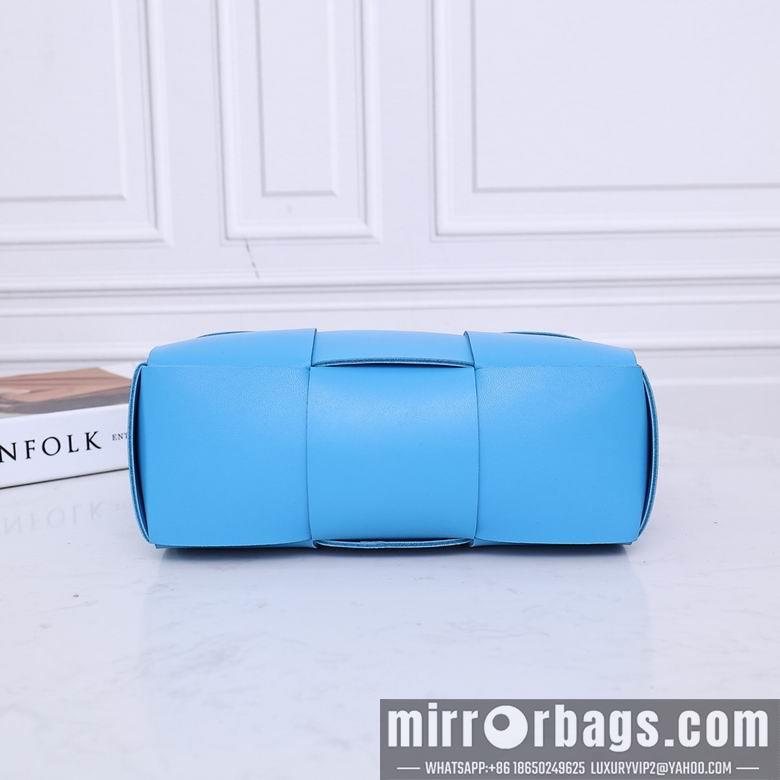 Bottega Veneta Replica Bags 2236 25X16X8cm EL 10