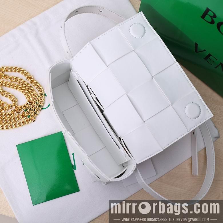Bottega Veneta Replica Bags 6073 19.5X6X10.5cm XMY 1