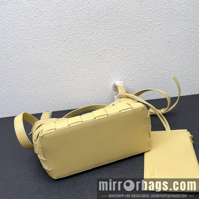 Bottega Veneta Replica Bags 8286 24X22X23.5cm JY 3