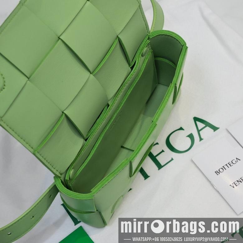 Bottega Veneta Replica Bags 6815 17.5x9.5x5cm DL 6