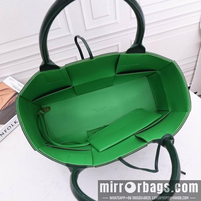 Bottega Veneta Replica Bags AD2218A 36X22X12