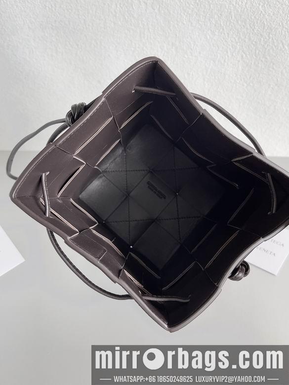 Bottega Veneta Replica Bags 680218 18x14x14cm BG 3