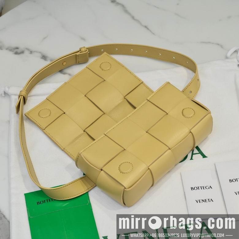 Bottega Veneta Replica Bags 6815 17.5x9.5x5cm DL 1