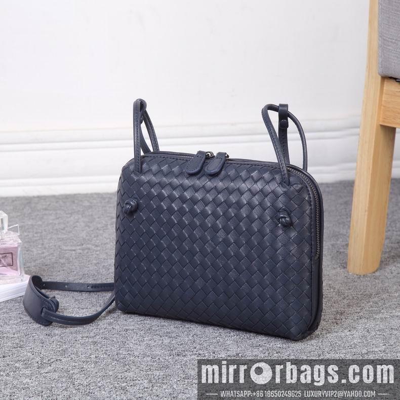 Bottega Veneta Replica Bags 25x19x5 cm dl