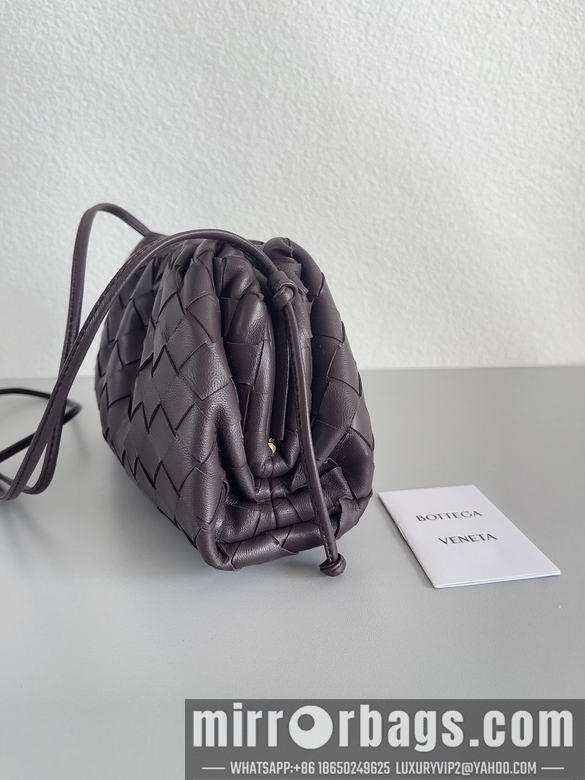 Bottega Veneta Replica Bags pouch 22x12x7cm BG 2