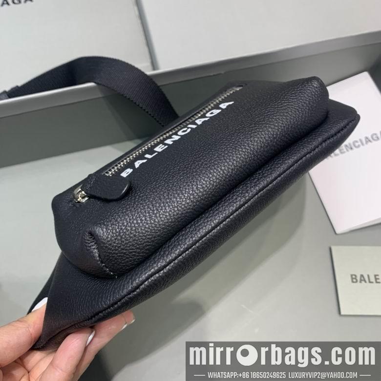 Balenciaga Bags Balenciaga 上长30x下长18x高13x宽3 FY