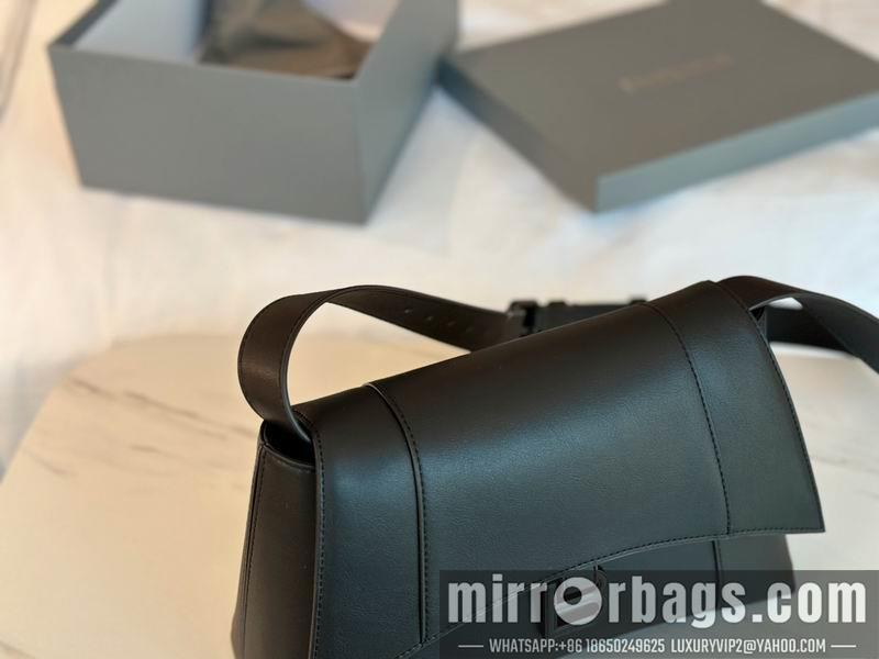 Balenciaga Bags Balenciaga down 28x16cm  CN