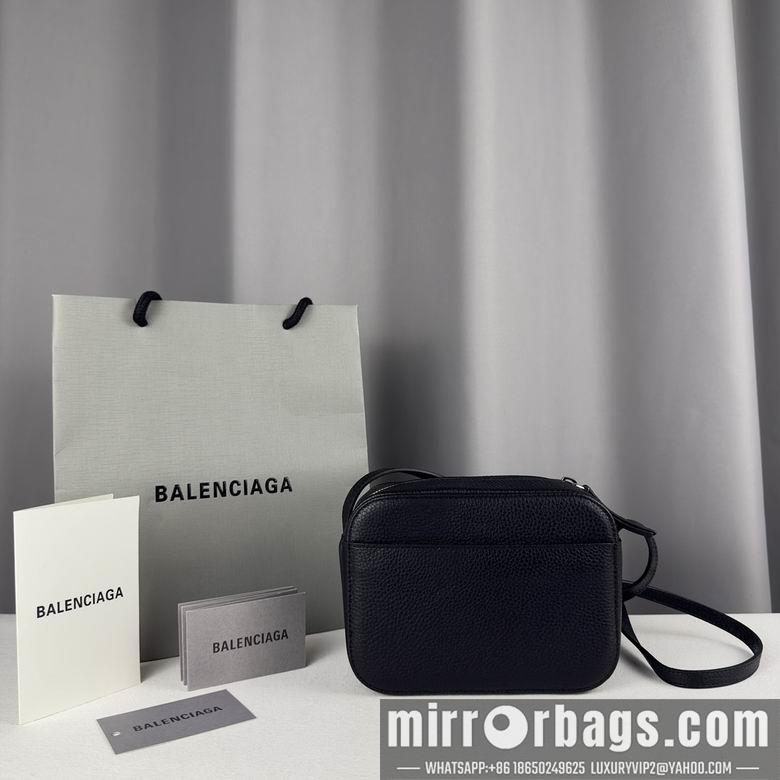 Balenciaga Bags 20cm 060606 GY