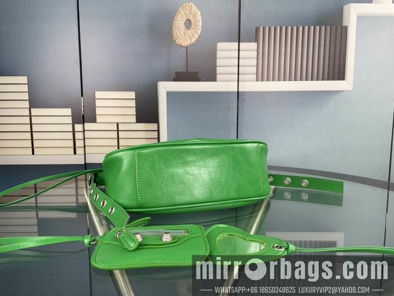 Balenciaga Bags 26X13X9cm 030807