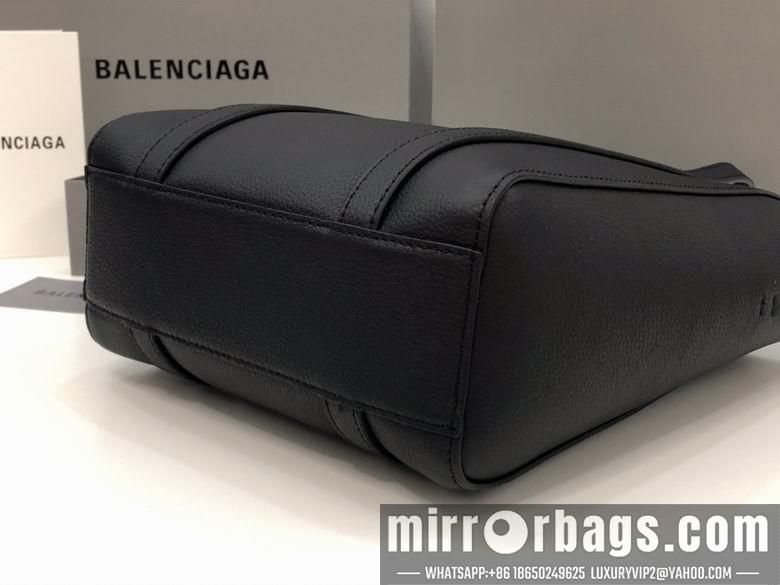 Balenciaga Bags 810630 19x9.5x22cm FY