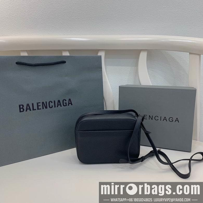 Balenciaga Bags 379 20cm GY